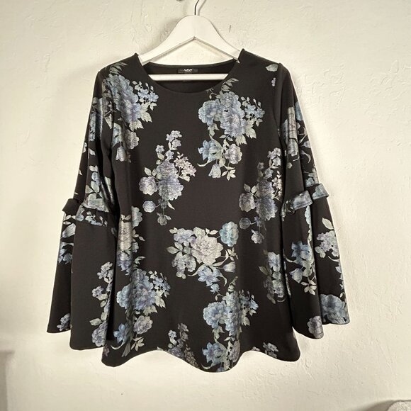 Alfani Womens Plus Size 3X Floral Bell Sleeve Top Blouse Black Stretch NWOT - Picture 1 of 7